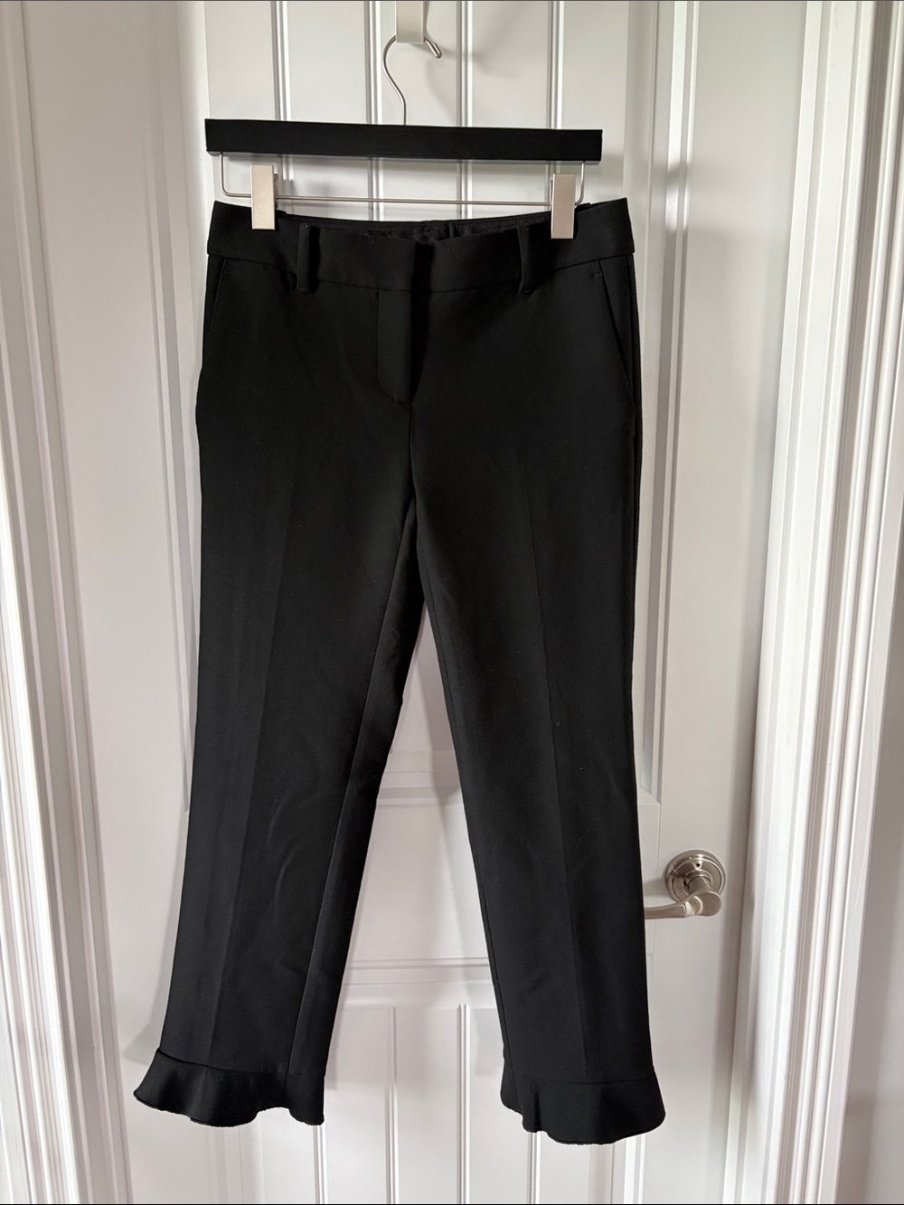 Ann Taylor Black Straight-Leg Ruffle-Hem Dress Pants (size 0)